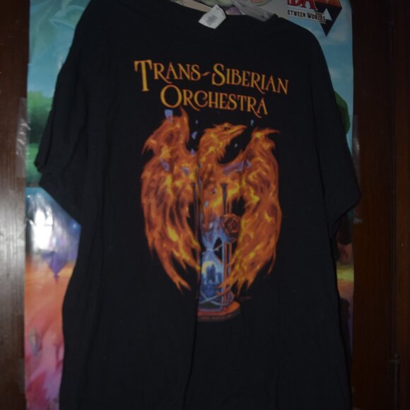 Trans-Siberian Orchestra 2018 tshirt XL autographed by TSO West members - Picture 1 of 7